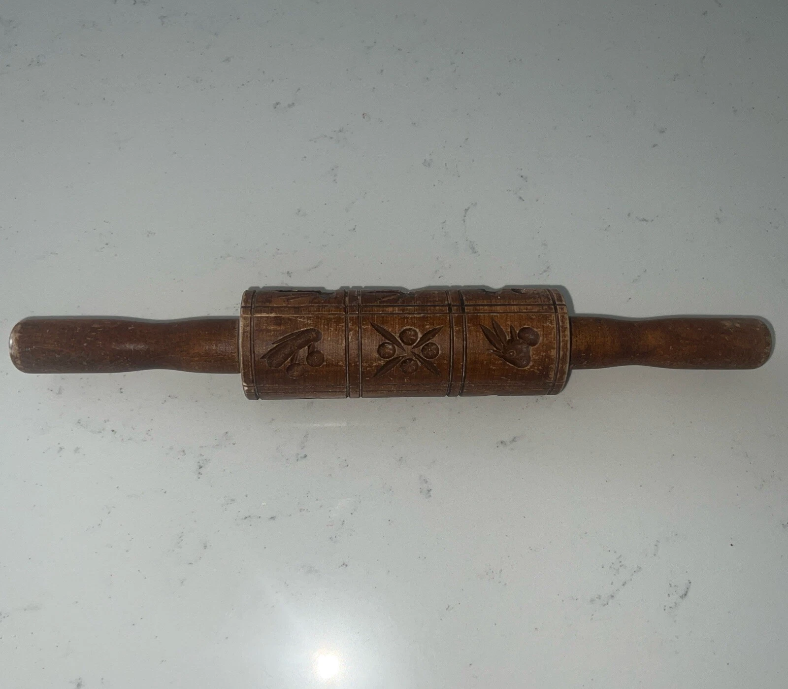 Wooden Rolling Pin 12 Rectangular Shortbread Cookies Animals Botanical