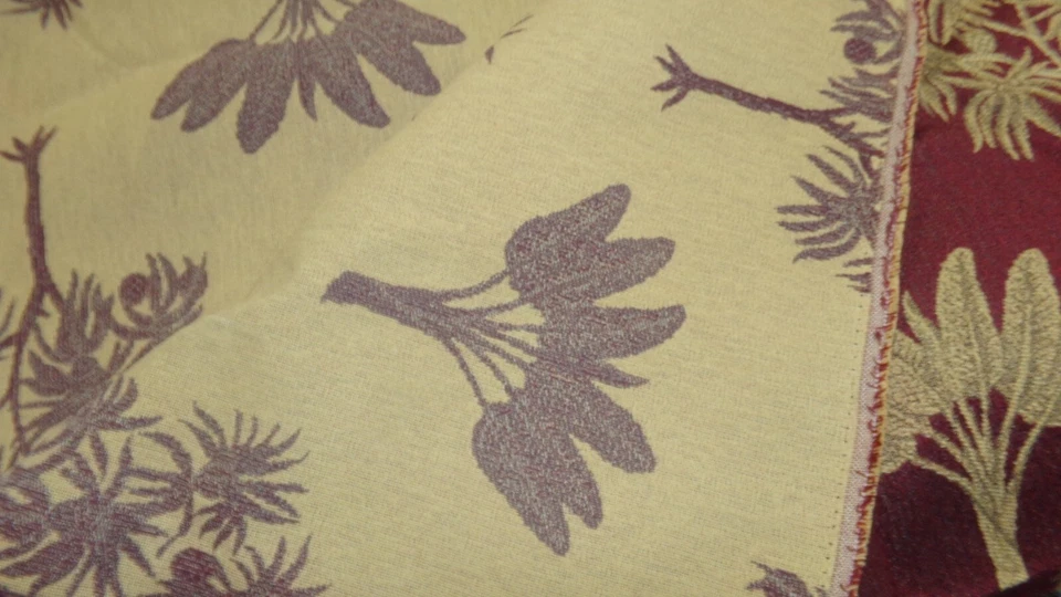 OUTDOOR FABRIC HEAVY DUTY 50" X 36" RUST BURGUNDY BEIGE PALM TREES LEAVES DESIGN - Image 3 of 4