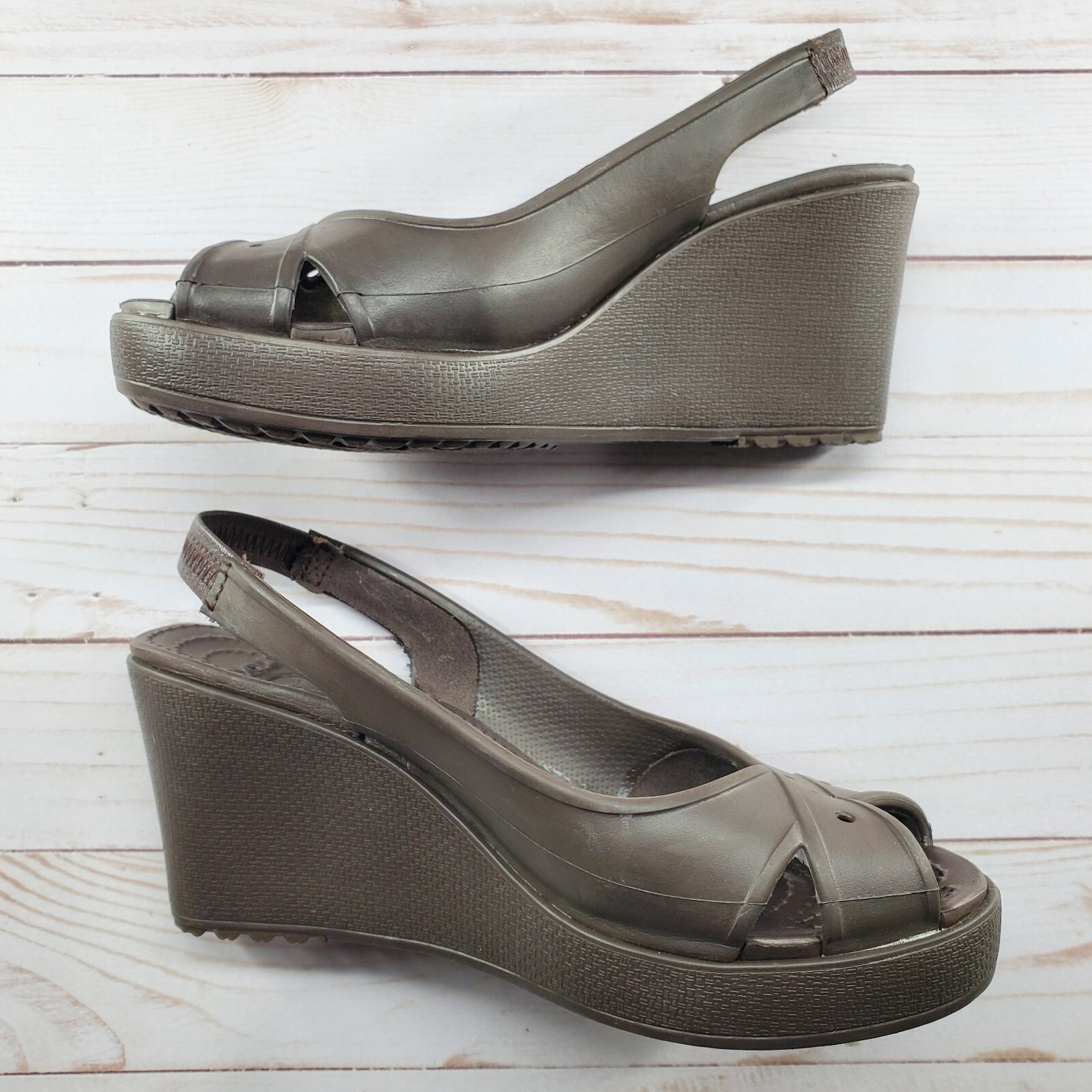 Crocs Farrah Slingback Wedge Heels Peep Toe Sandals B… Gem