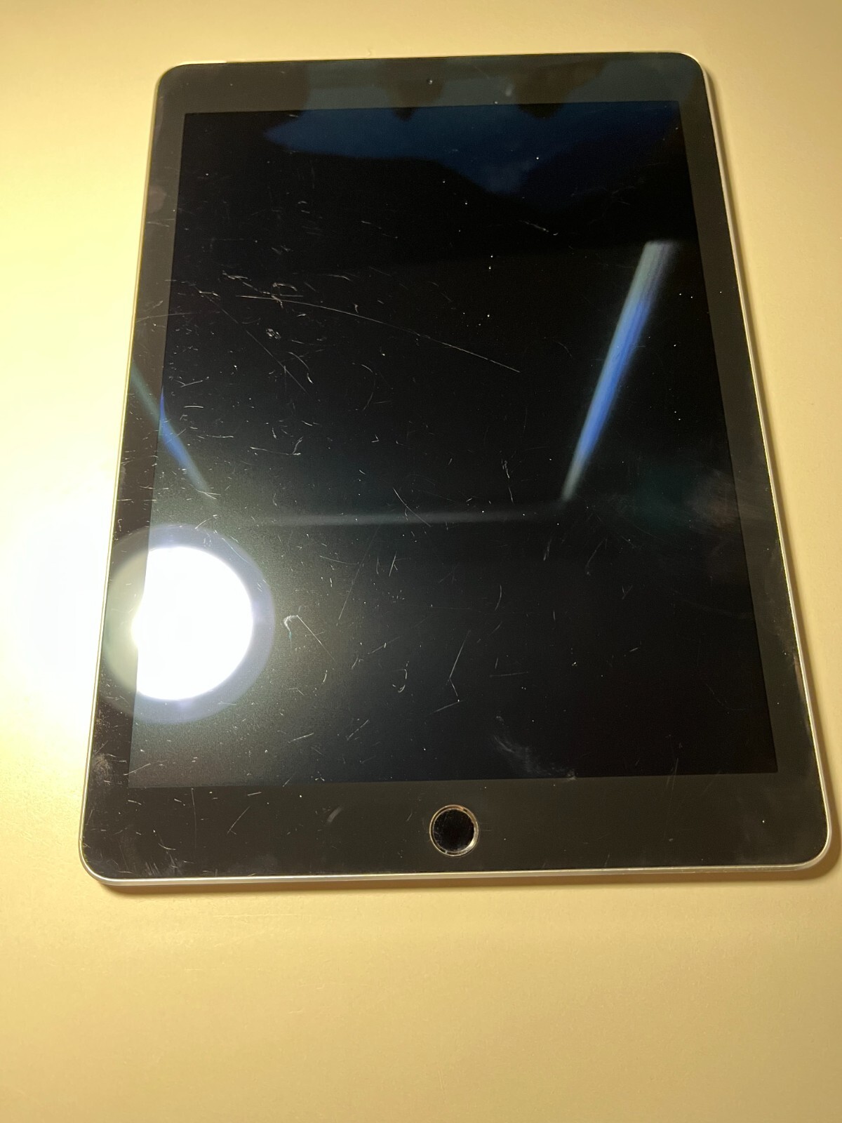 ピンク・ブルー 難あり apple iPad air2 16GB ライトニングメモリ等