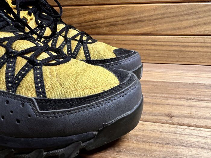 Vintage 00's Nike Takao Mid Gtx Yellow Black 415076-700 Vintage 00's Nike Takao Mid Gtx Yellow Black 415076-700