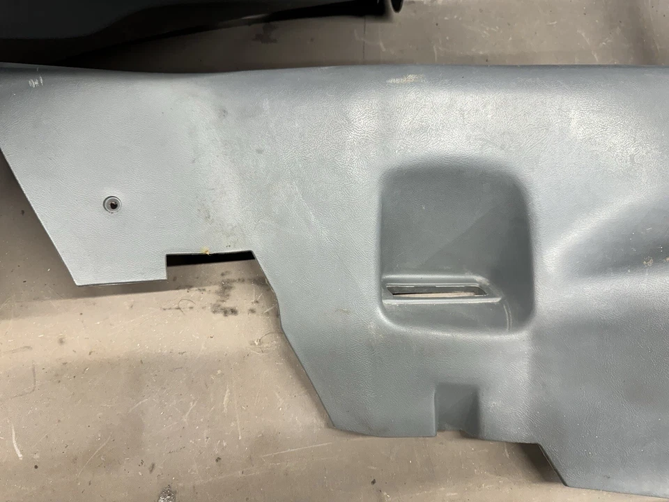 1982 - 1992 雪佛兰 Camaro Berlinetta 门板内部装饰庞蒂亚克 Firebird 原始设备制造商 — 第 4/4 张图片