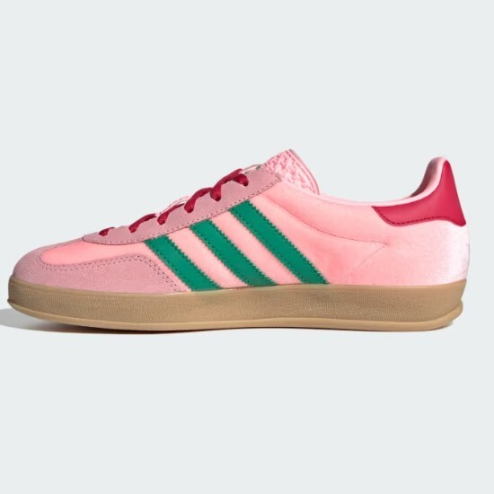 Adidas Women's Gazelle Indoor Velvet Adidas Women's Gazelle Indoor Velvet