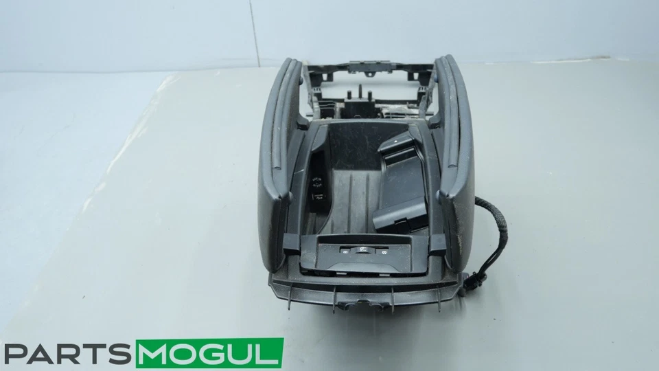 BMW 528i 535i 2009 Gran Turismo F07 reposabrazos 20551207 OEM Foto 2 de 4