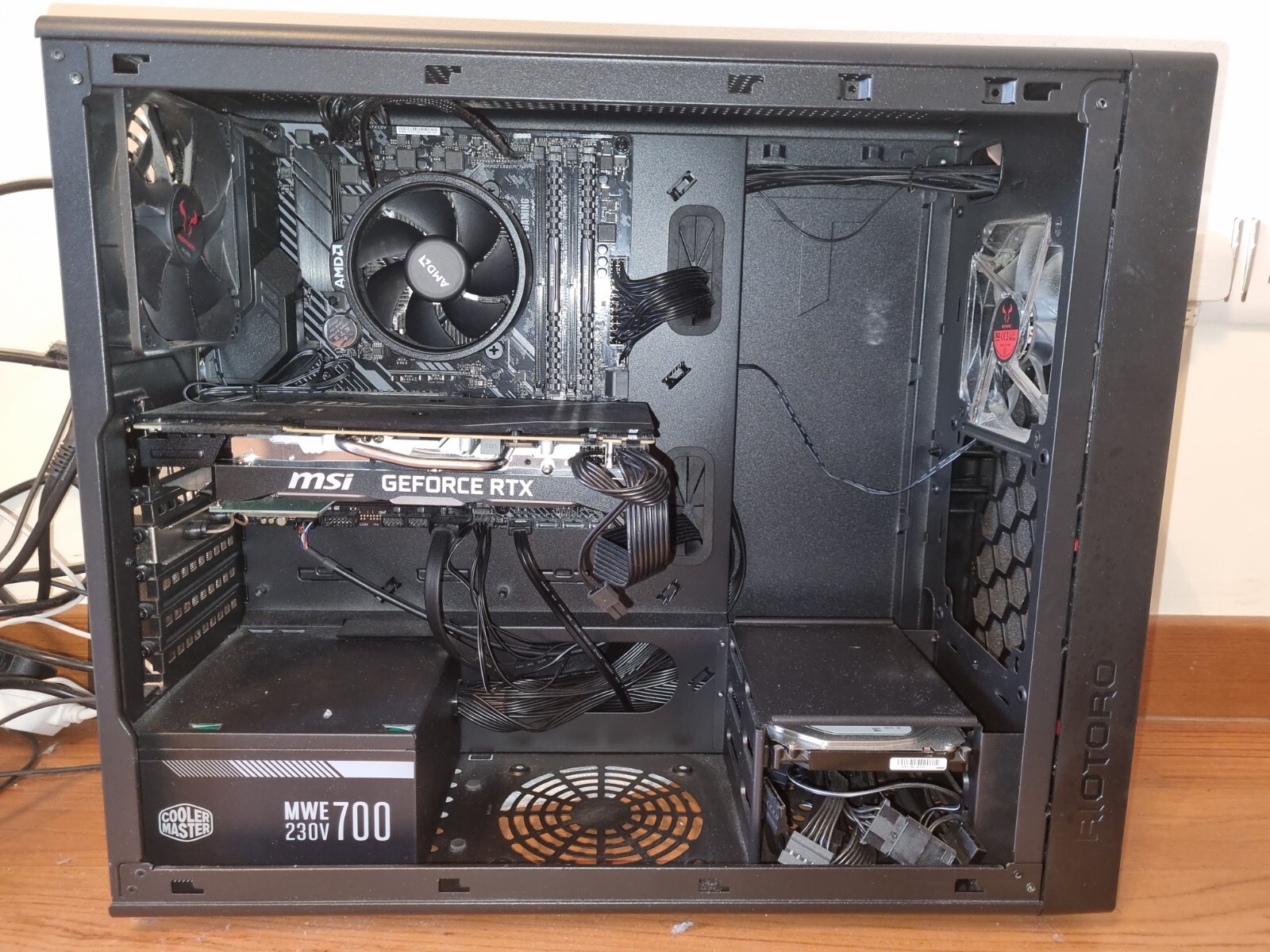 Picture 1 of 4