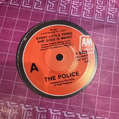 THE POLICE Every Little Thing She Does Is Magic 7" 45 record Australian 1981