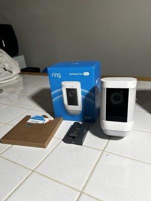Ring Spotlight Cam Pro (Battery, 2025 Model) 3D Motion , Lightly Used