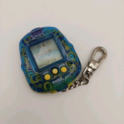  Giga Pets Plus RUGRATS Keychain Virtual Pet Nickelodeon UNTESTED