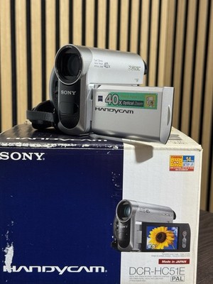Sony Handycam DCR-HC51E MiniDV Camcorder mit Zubehörpaket und Ovp