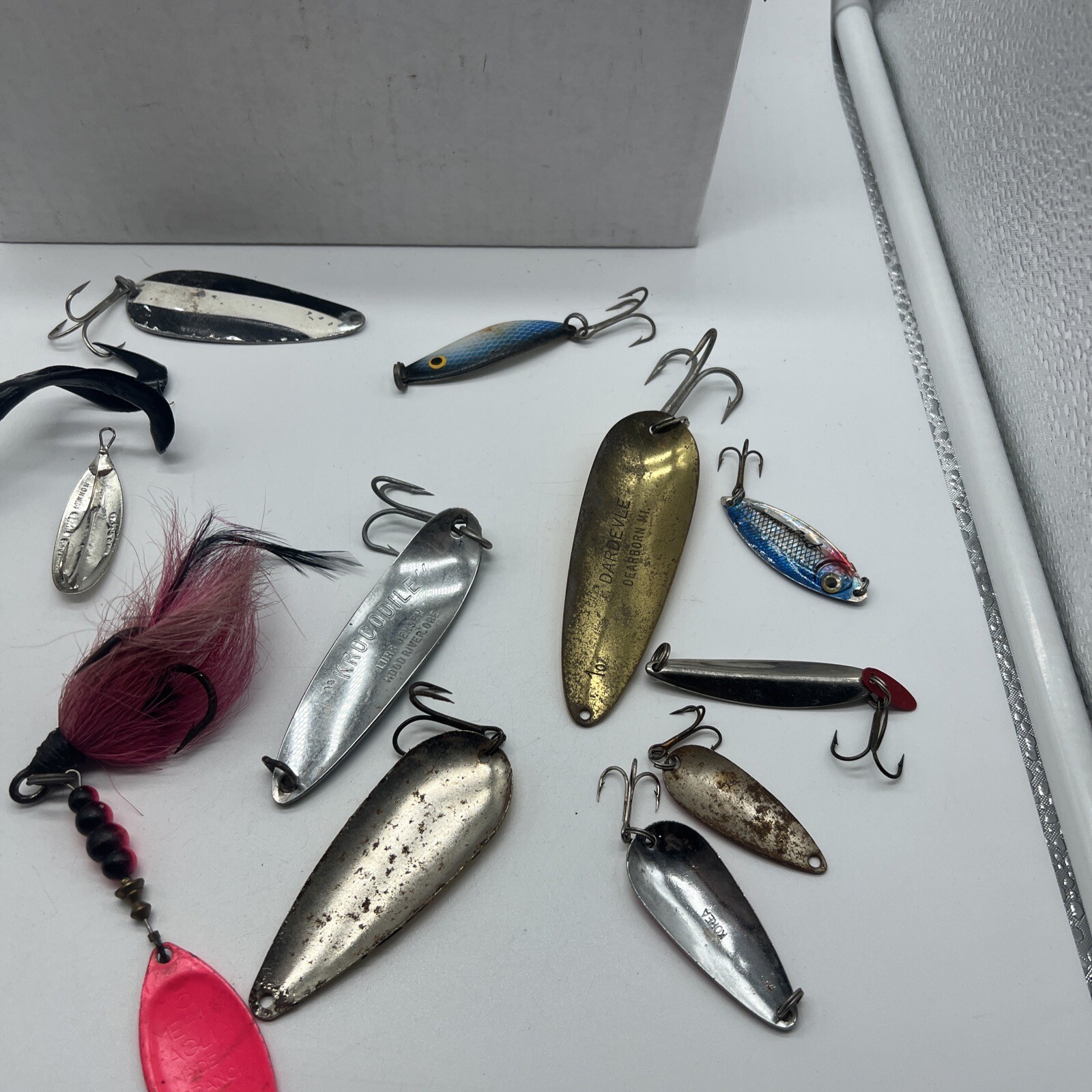 Lot of Small Tackle Spoons And More - Image 12