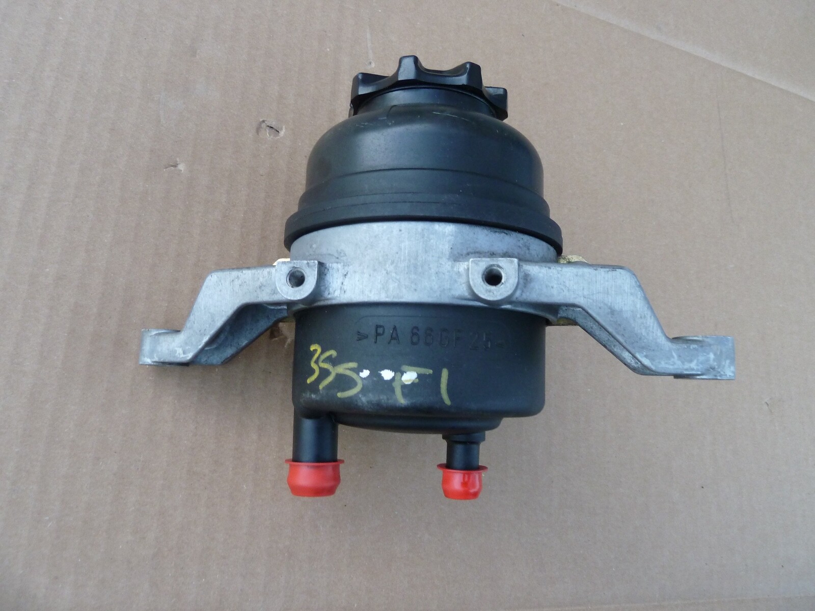 Ferrari F1 Shift Fluid Bottle Assembly F355 Container Reservoir Tank w bracket