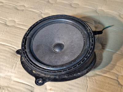 Mercedes C126 (W126) 500 SEC (10) Lautsprecher 1268200402 hinten rechts