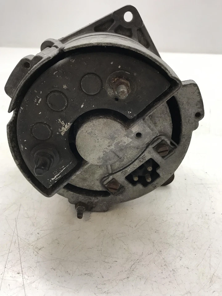 Lichtmaschine Generator Bosch 0120400606 für Mercedes W110 W111 W113 - Image 3 of 3