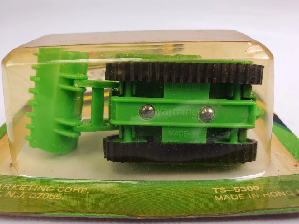 Yatming Task Masters Dozer Front Loader 2 5/8" Long Hong Kong Mint Sealed - Image 2 of 4