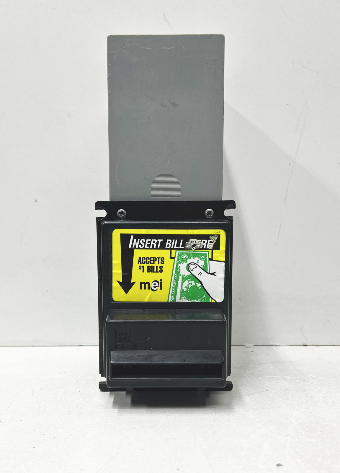 MEI/ Mars VN 2511, 110v, Compact Mask, $1 with bill box
