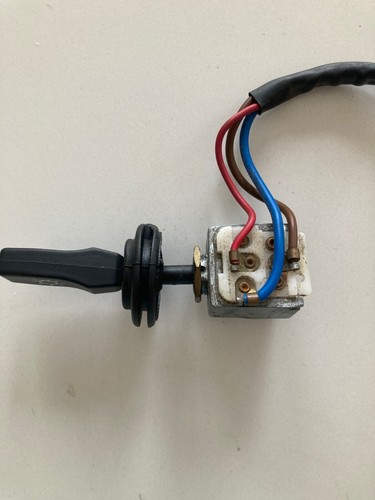 Genuine LR Defender 90/110 NAS headlight on/off switch assembly - fast shipping! - Picture 2 of 10
