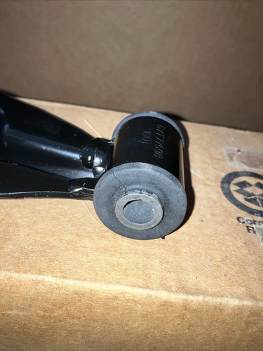 Acdelco 10345905 Engine Mount Mechanical, 3 Mount Holes, 0.48", With Mounting - Picture 4 of 8