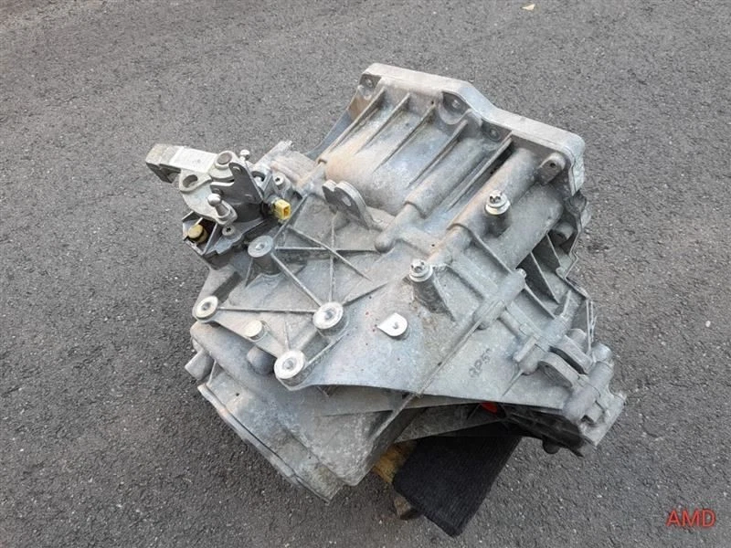 Mini Cooper S R56 R57 R55 R58 R59 N18 2012 transmisión manual 6 SPD GS6-53BG Foto 4 de 4