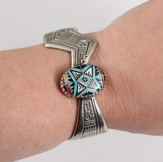 Roderick & Marilyn Tenorio Carolyn Pollack Indian Stone Inlaid Sterling Bracelet