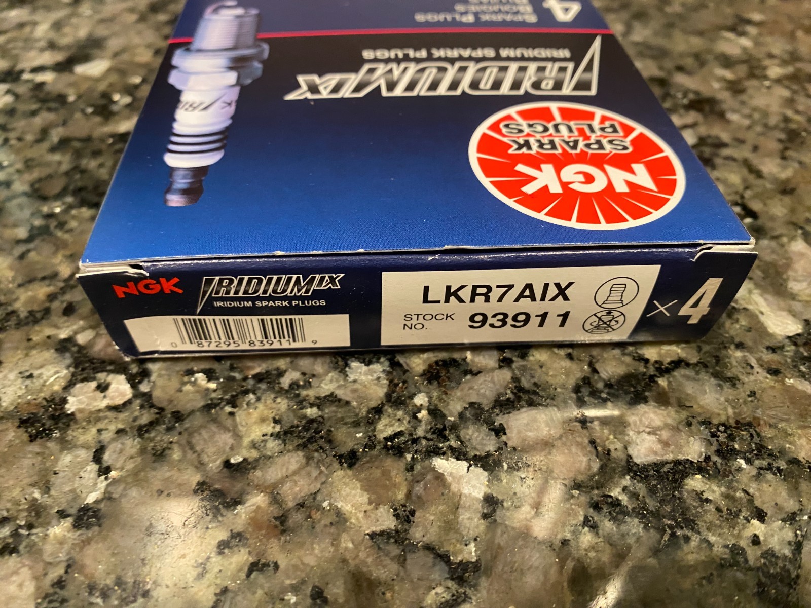 NGK IRIDIUM IX Spark Plug 4PCS for Kia Soul 1.6L/ Mercedes-Benz C250 SLK250 1.8L