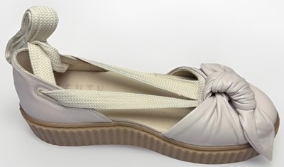 PUMA Fenty Rihanna Bow Creeper Ballet Flats Cream Lace Up Womens 8