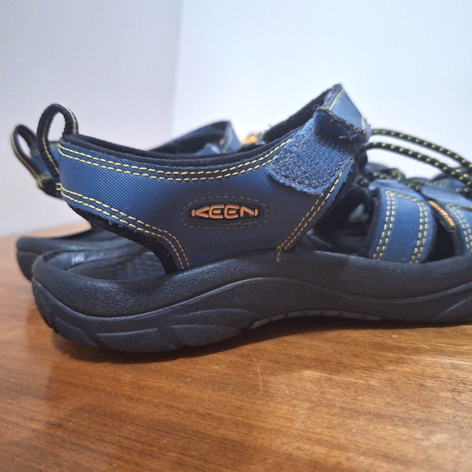 Sandali Keen donna taglia 6 blu navy punta chiusa impermeabili escursionismo campeggio