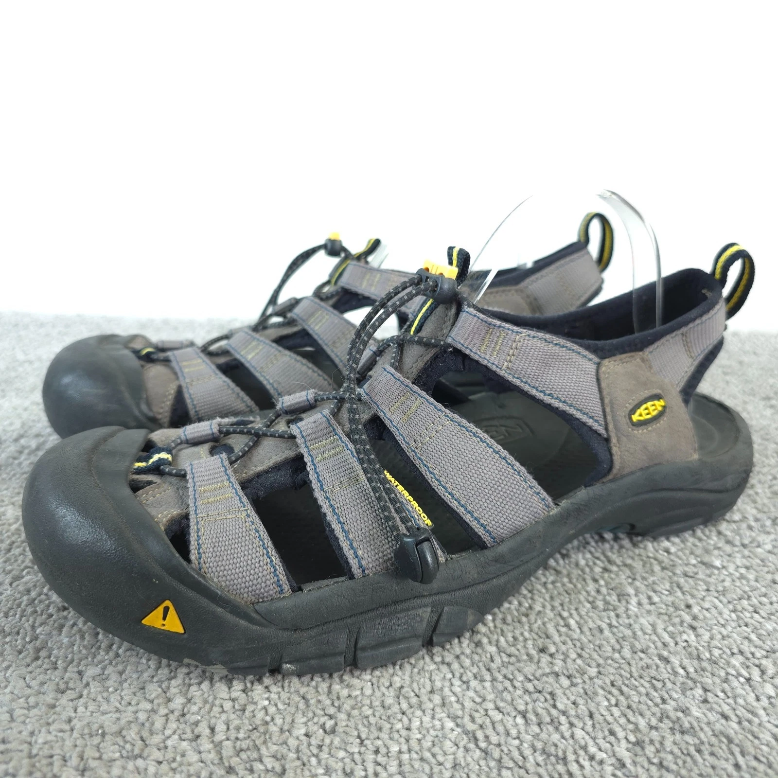 KEEN Newport H2 Waterproof Hiking Sandals Mens Size 10 Shoes Gray Slingback