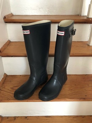 hunter tall matte rain boots