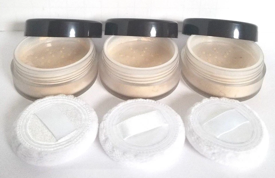 Paquete de 3 POLVOS FACIALES ACABADO SEDA JURLIQUE 0,035 OZ sin caja tamaño de viaje Foto 2 de 3