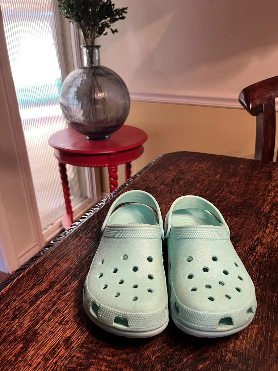 Unisex Crocs Pastel Mint Green Comfort Shoes Junior 3