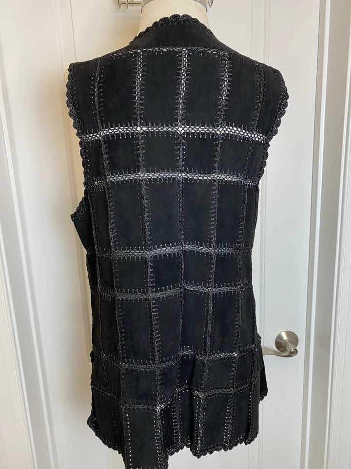 1970 Black suede crocheted patchwork vintage gilet large western boho Handmade - Image 4 of 4