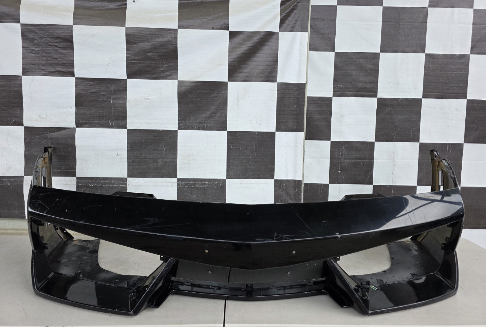 Lamborghini Gallardo LP570 Front Bumper Used Oem 400807437C