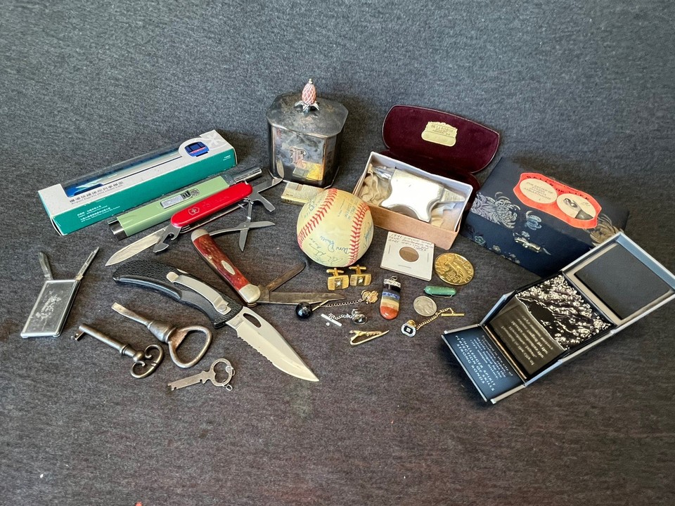 Estate Men’s Junk Drawer Cool Lot Knives Jewelry Coins Etc Antiques | eBay