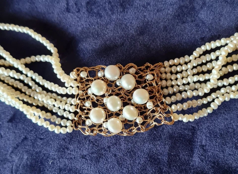 Vintage 8 Reihige Perlenkette, gestempelt 925, Goldfarben. Länge 67 cm . - Bild 3 von 4