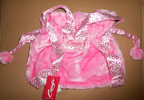 Capezio DANCER Backpack Reversible tote hearts Girls fuzzy pink Fun B111C - Picture 3 of 8