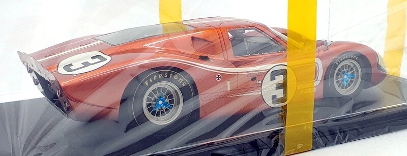 Spark 1/18 Scale Resin 18S682 - Ford GT40 Mk IV 24h Le Mans 1967 #3 M.Andretti - Photo 2/4