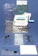 We R Memory Keepers Mini Evolution Machine w/Dies & Cut Embossing EXTRA PLATES