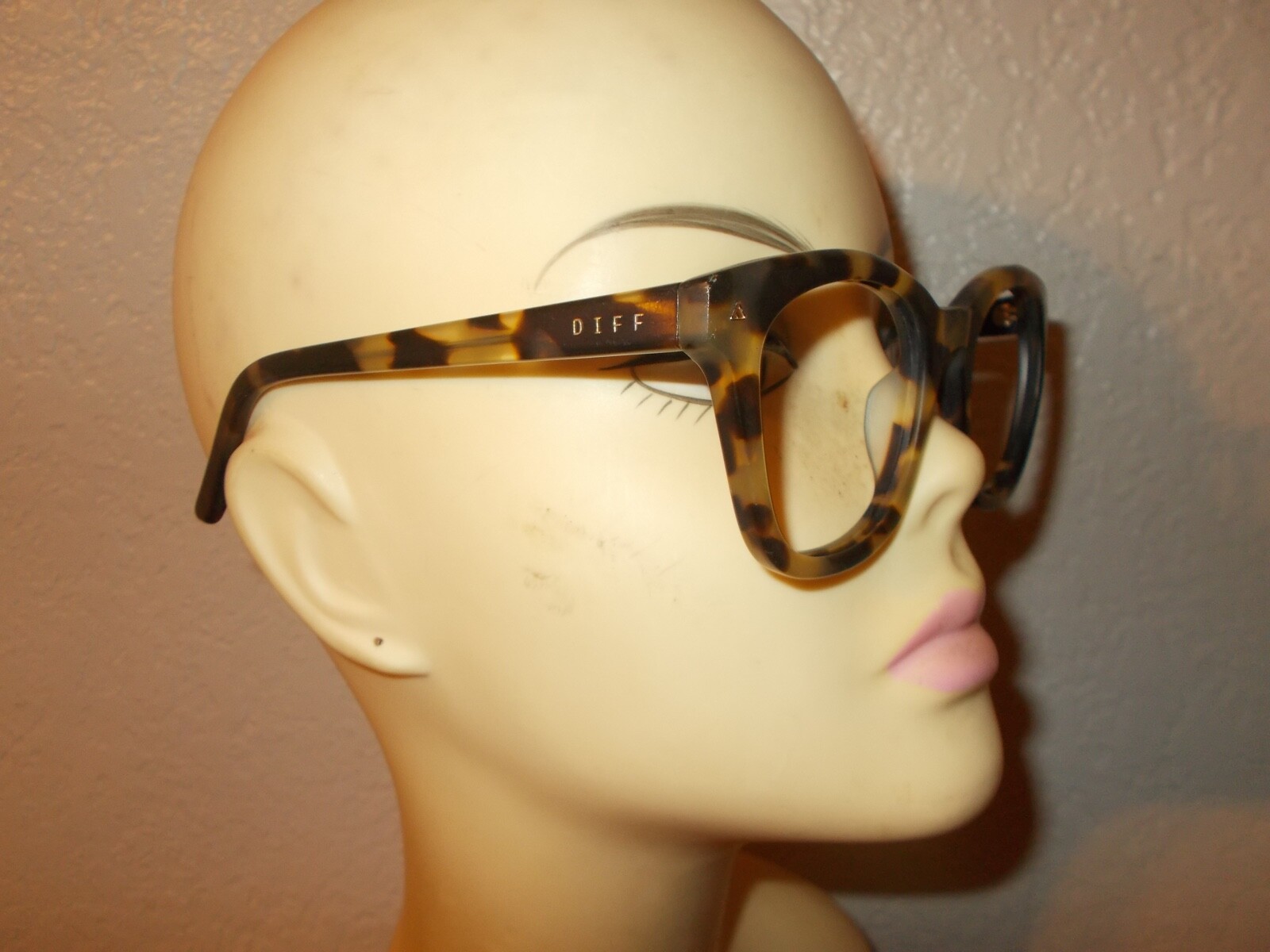 Diff Eyewear Ryder Matte Tortoise Frame Sunglasses - image 3