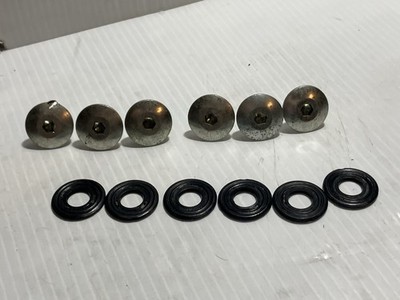 2016 Suzuki Gsxr 600 Valve Cover Bolts (1 Damaged But Could Still Be Good) (OEM)