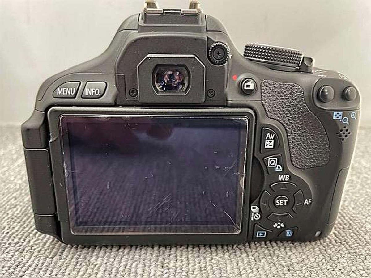 CANON EOS KISS X5 DSLR WITH DOUBLE LENS 488494 | eBay
