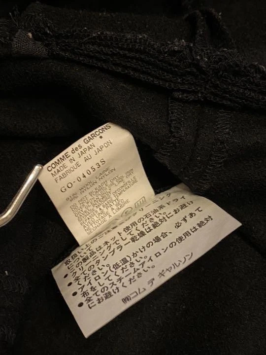 FALDA JUMPER USADA COMME DES GARCONS NEGRA BUENA Foto 4 de 4