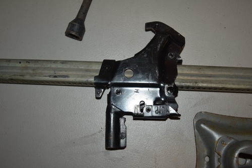 1978 Cadillac Eldorado Bumper Jack OEM - Picture 4 of 7