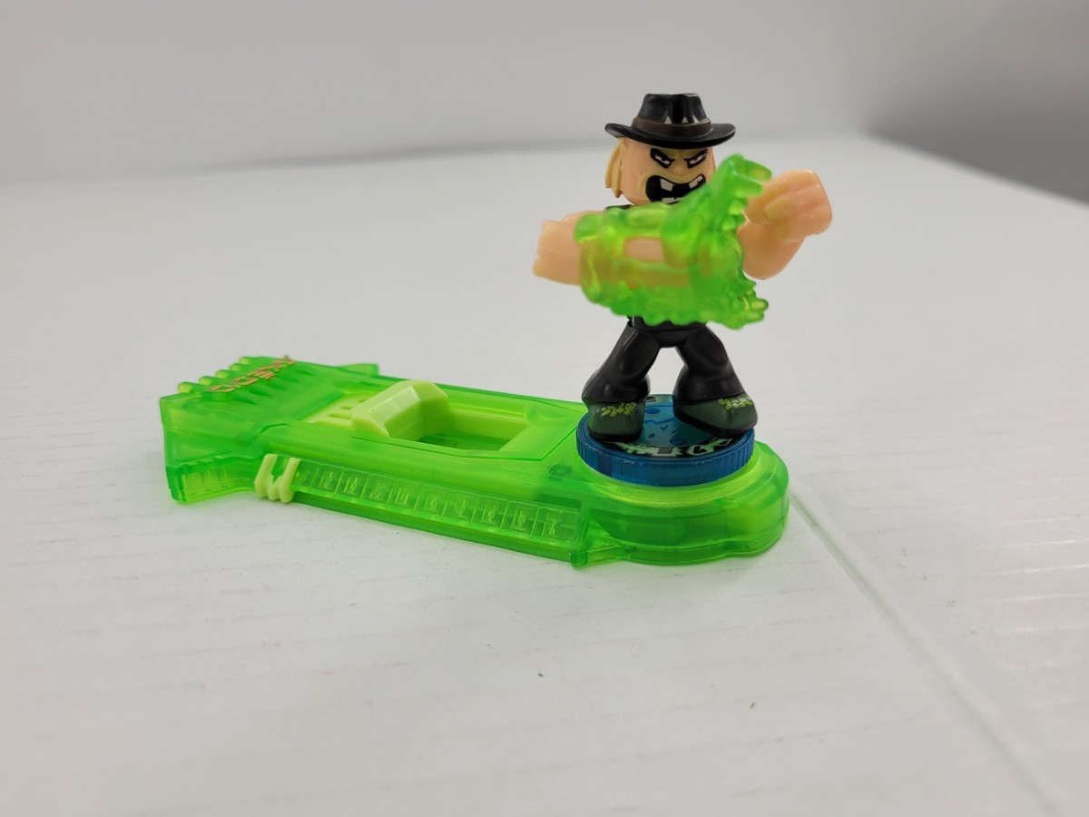Akedo Ultimate Arcade Warriors Max Snapper Action Figure