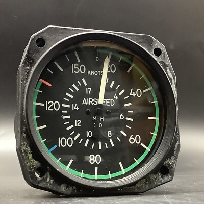 United Instruments Inc. Airspeed Indicator 0-150 MPH P/N: 8000 Code B. 336