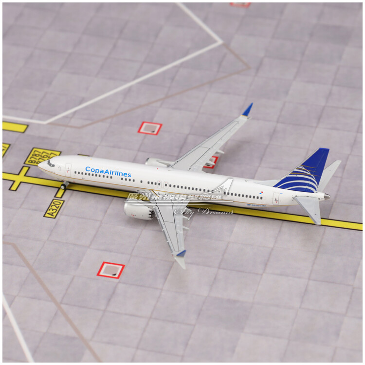 GeminiJets SNA Boeing 737-400 1/400ボーイング 1:400 GeminiJets CopaAirlines BOEING B737 MAX 9 Airplane Diecast