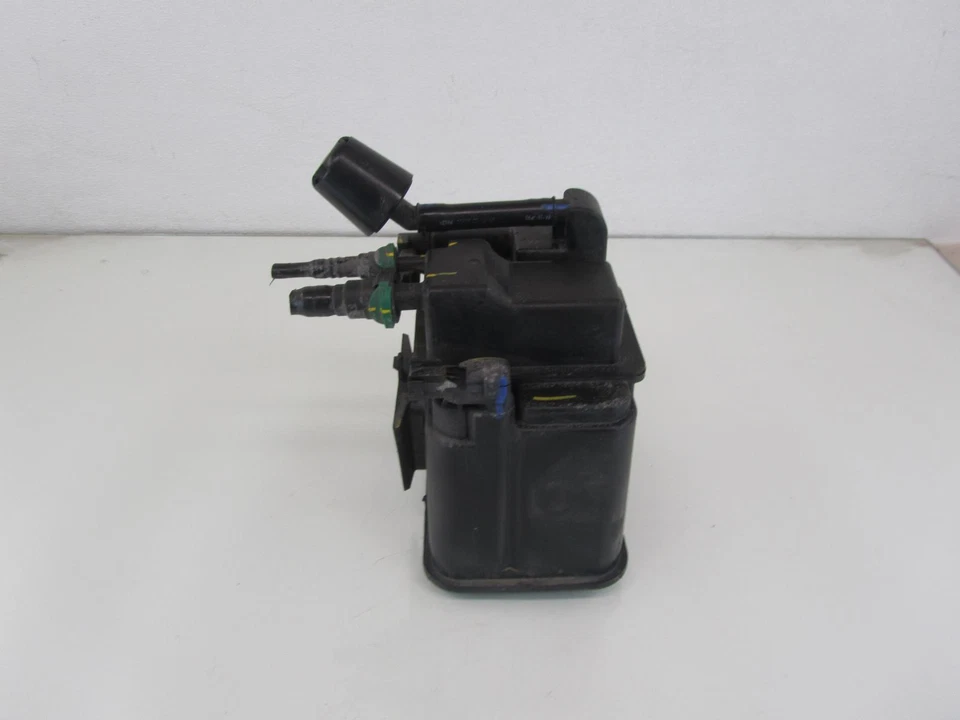 Buick Encore 19 1,4 L tracción delantera tanque de combustible de gasolina bote de evaporación OEM Foto 2 de 4