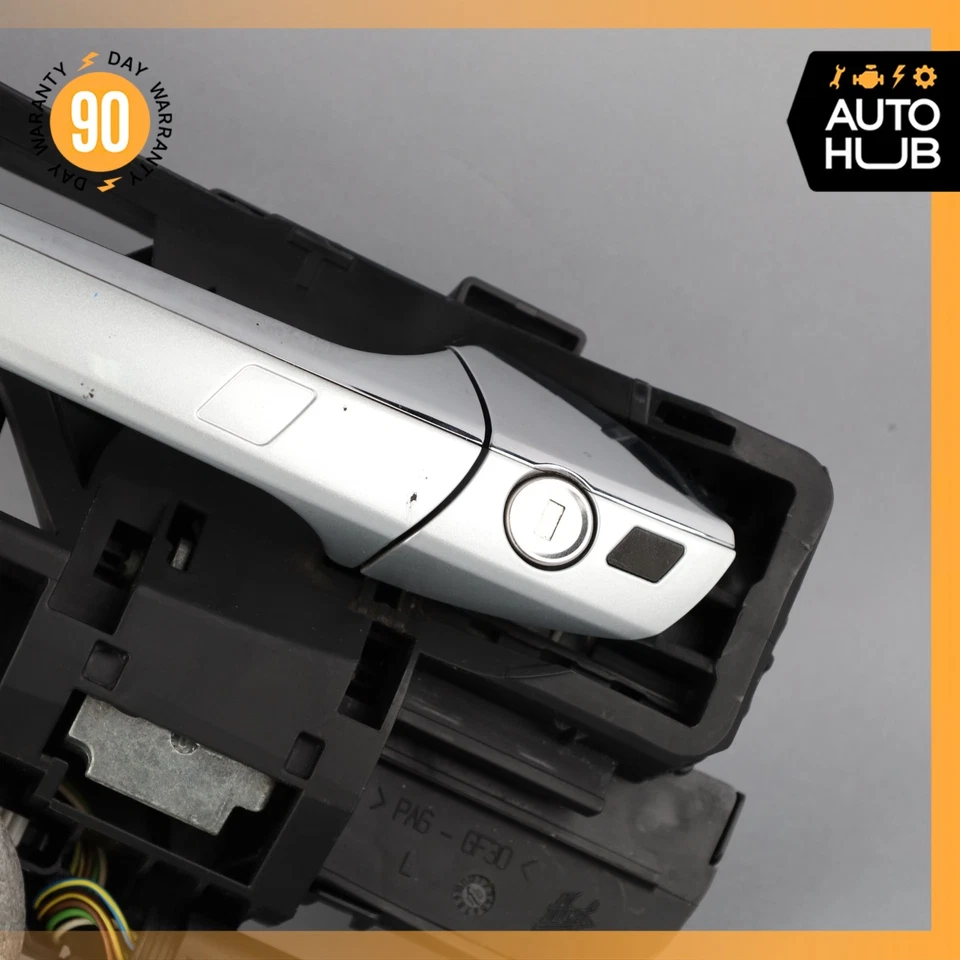 Оригинальная левая передняя дверная ручка Mercedes W221 S400 2007-2013 годов выпуска без ключа 92k - Изображение 4 из 4