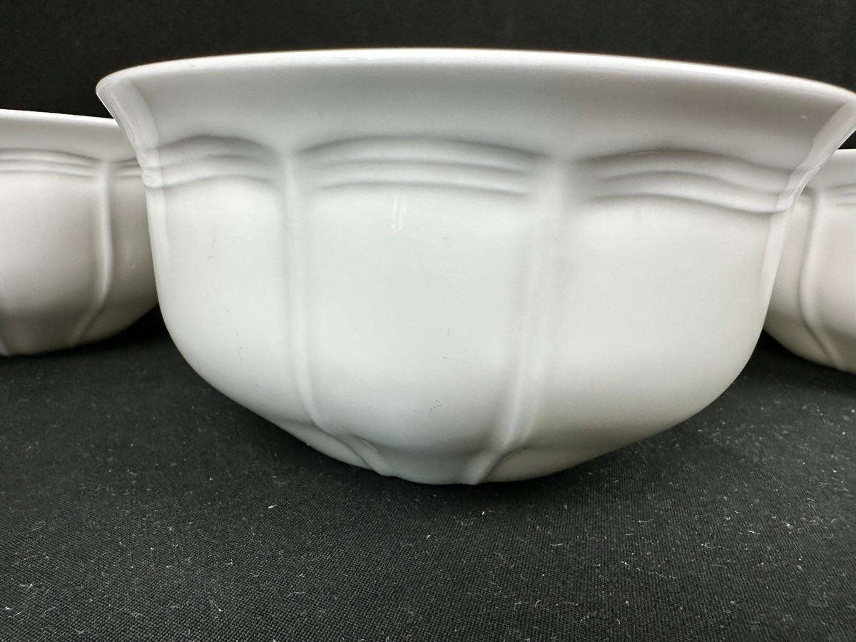 FOUR Coupe Cereal Bowls Mikasa ANTIQUE WHITE Bone China Pattern 6