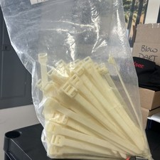 Panduit 100 szt. Naturalny nylon 9" na 2" Opaska kablowa PLT2EH-C