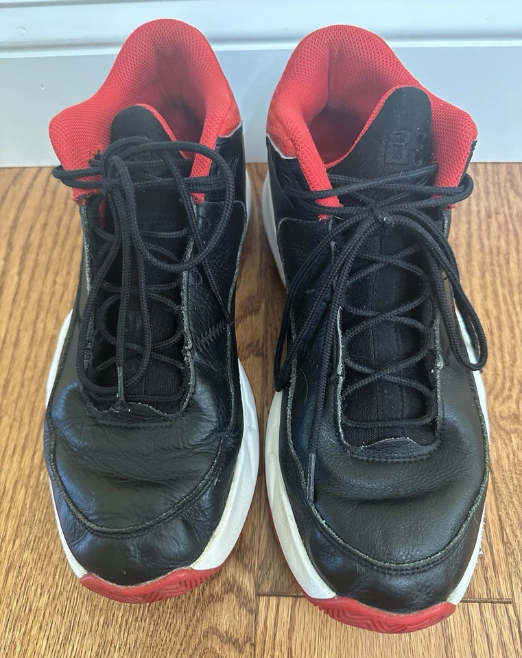 Jordan Max Aura 3 Bred Talla 11 Rojo Universitario Usado Nike Air Zapatos Tenis Foto 2 de 4